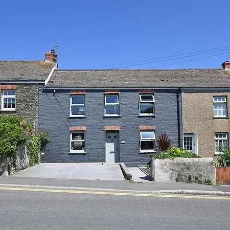 Palms 2 - Central, 5 Mins Walk To + Parking! Apartment Newquay (Cornwall)
